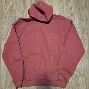 Comfrt Minimalist Hoodie, Size Large, Berry
